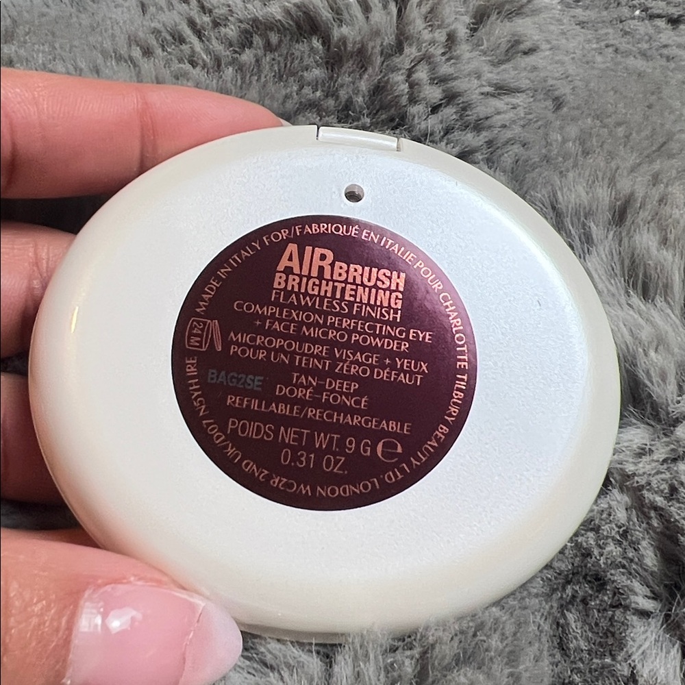 CHARLOTTE TILBURY Airbrush Flawless Finish Blurring and setting powder - Picture 12 of 12